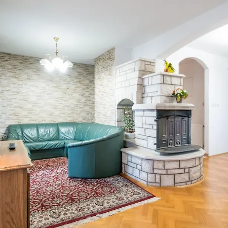 Apartment Punta Pegolota