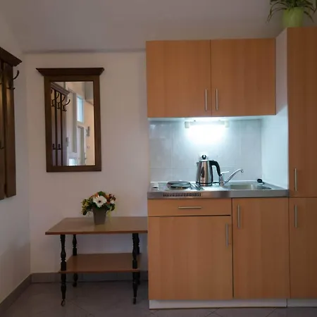 Punta Pegolota Apartment *